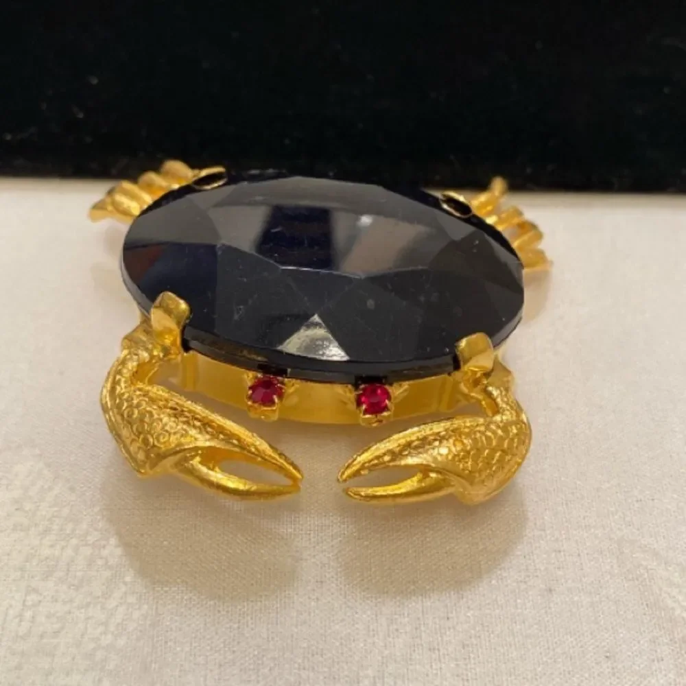 Vintage Gold And Black Figural Crab Brooch